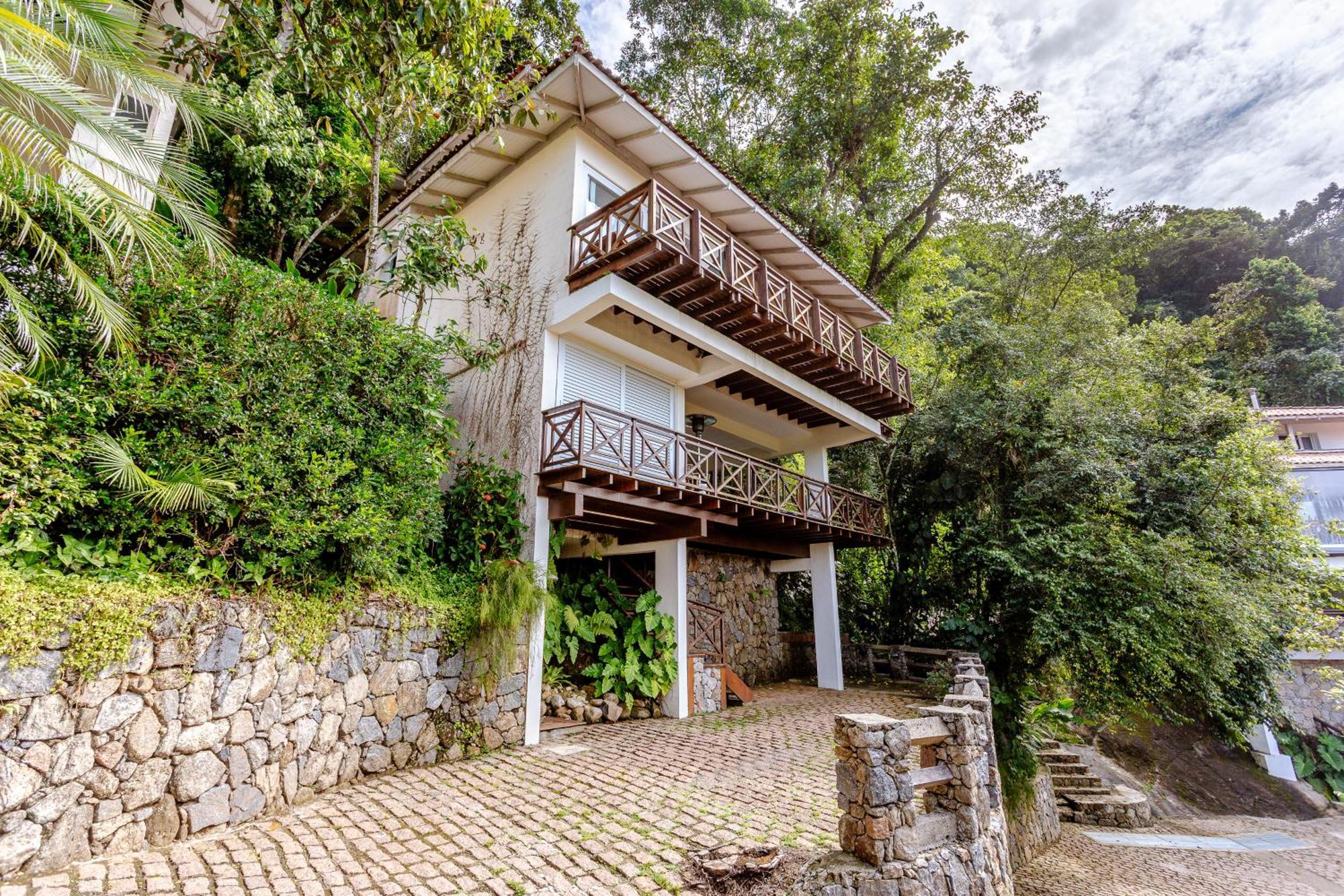 カンブリ Casa Com Vista Incrivel E Jacuzzi | Brazilian Cornerヴィラ エクステリア 写真